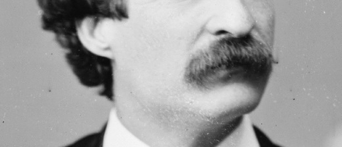 Mark_Twain_Brady Handy_photo_portrait_Feb_7_1871_cropped